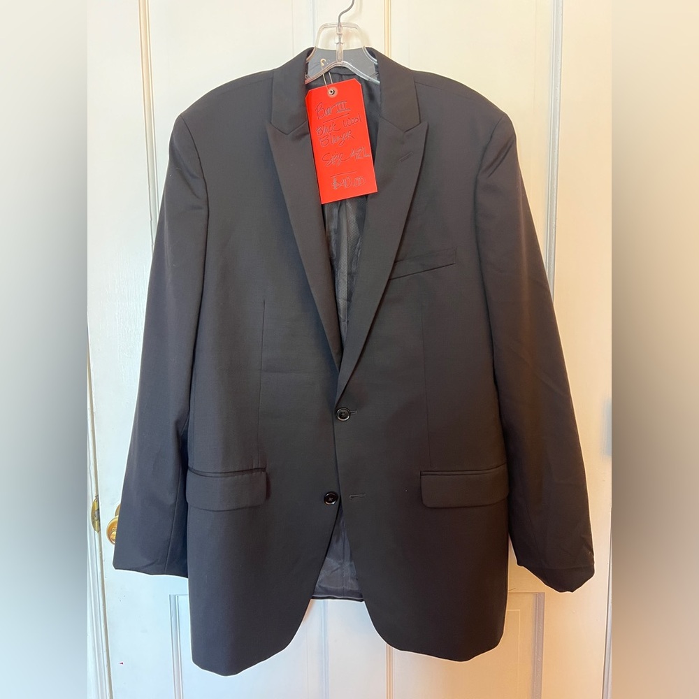 Bar III Black Sport Coat with Structured Shoulders